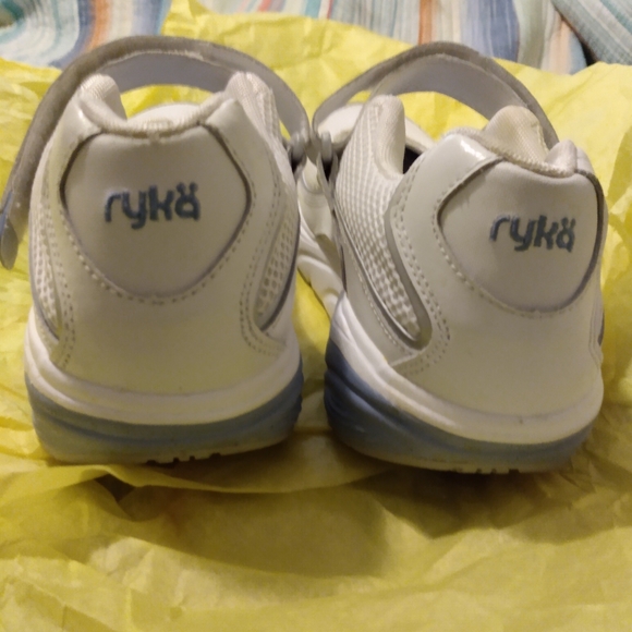 Ryka Relief Mary Jane/low - Picture 6 of 7